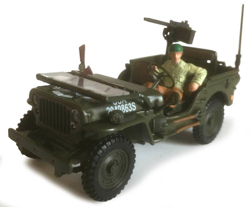 Brinic Modelcars Cararama Willys Jeeps 4x4 Open Top Army