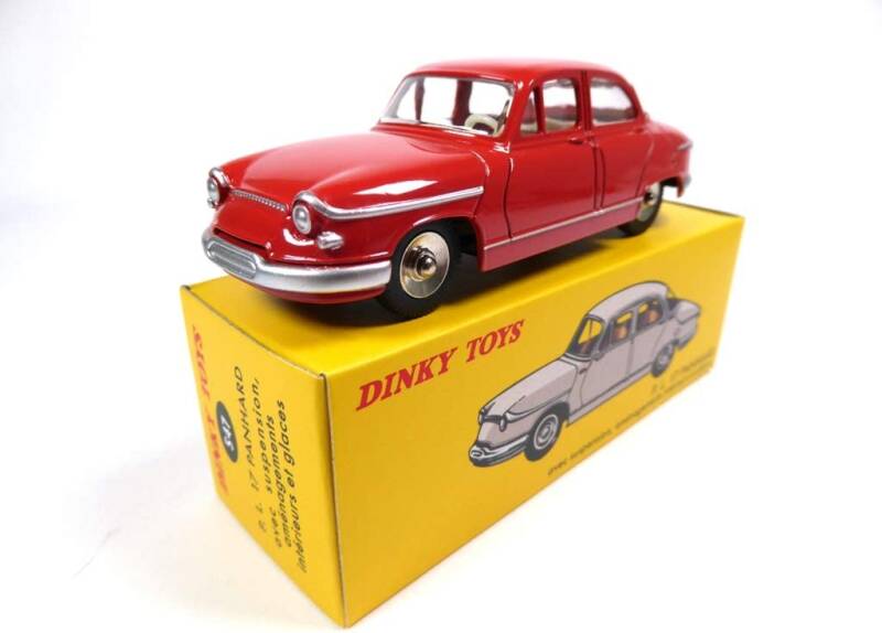 Brinic Modelcars Dinky Toys Panhard PL 17