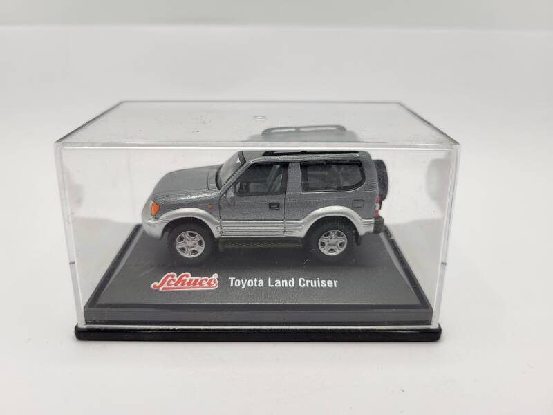 Brinic Modelcars Schuco Toyota Landcruiser