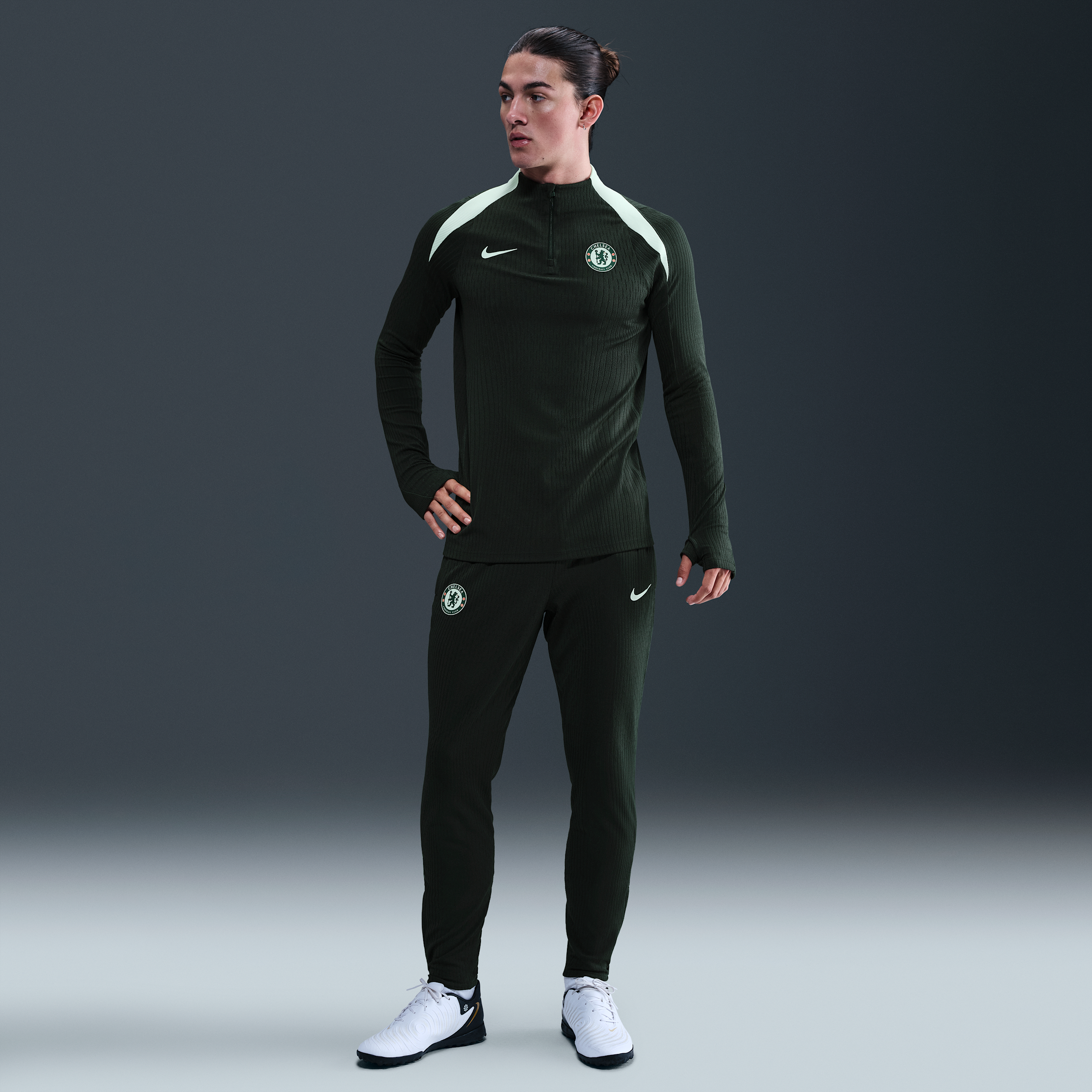 Nike Chelsea FC Strike Elite  Dri-FIT ADV knit voetbalbroek voor heren - Groen