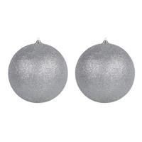 2x Zilveren Grote Glitter Kerstballen 18 Cm - Hangdecoratie / Boomversiering Glitter Kerstballen