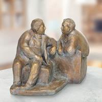 Gartentraum.de Limitierte Bronzeskulptur Männer auf Bank - Dialog