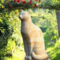 Gartentraum.de Katze Skulptur für den Garten - Annuka / Antikgrau