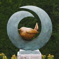 Gartentraum.de Kleiner Vogel sitzt im Ring - Gartenbronze - Cerano