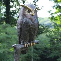 Gartentraum.de Schöne Deko Bronze Figur mit Eule - Hedwig