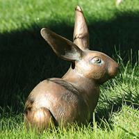 Gartentraum.de Garten Hasen Figur aus robuster Bronze - Hase