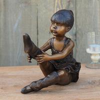 Gartentraum.de Kleine Outdoor Deko Figur - Tänzerin aus Bronze - Ballettmädchen Mia