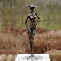 Gartentraum.de Moderne Fraustatue aus Bronze im abstrakten Stil - Damora