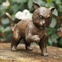 Gartentraum.de Robuste Bronze Tierstatue Katzenjungtier - Katzenwelpe sitzt