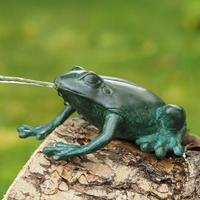 Gartentraum.de Sitzender Bronzefrosch grün als Wasserspeier - Frosch Pan