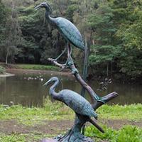 Gartentraum.de Wertvolle Bronze Gartenfiguren mit Reiher - Fischreiher