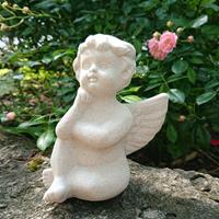 Gartentraum.de Kleine Deko Engel Steinfigur aus Steinguss - Denker / Portland Weiß
