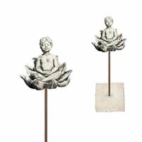 Gartentraum.de Außergewöhnliche Jungen Steinfigur - Meditation - Pierot / mit 120cm Stab