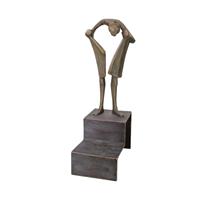 Gartentraum.de Künstlerfigur aus Bronze mit Treppe - abstraktes Design - Sein Herz suchend