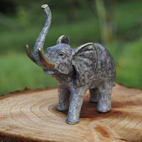 Gartentraum.de Kleine Bronze Elefanten Dekofigur mit grauer Patina - Elefant Jombo