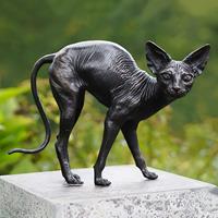 Gartentraum.de Stehende Katzenstatue aus Bronze - Lebensgroße Nacktkatze - Sphinxkatze Minka