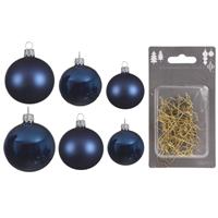 Decoris Groot pakket glazen kerstballen 50x donkerblauw glans/mat 4-6-8 cm incl haakjes -