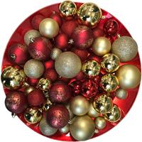 Bellatio Kerstversiering kerstballen set rood met goud 4-5-6-8 cm 82-delig -