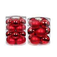 Bellatio 32x stuks glazen kerstballen rood mix 6 en 8 cm glans en mat -