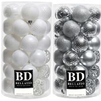 Bellatio 74x stuks kunststof kerstballen mix zilver en wit 6 cm -
