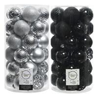 Bellatio 74x stuks kunststof kerstballen mix zilver en zwart 6 cm -