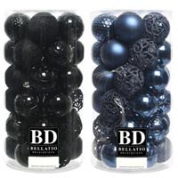 Bellatio 74x stuks kunststof kerstballen mix zwart en donkerblauw 6 cm -