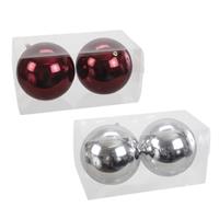 Decoris Kerstversieringen set van 4x grote kunststof kerstballen donkerrood en zilver 15 cm glans -