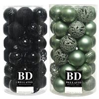 Bellatio 74x stuks kunststof kerstballen mix zwart en salie groen 6 cm -