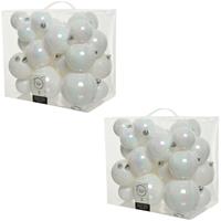 Decoris 52x Parelmoer witte kerstballen 6-8-10 cm kunststof mix -