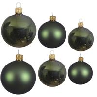 Decoris Glazen kerstballen pakket donkergroen glans/mat 26x stuks diverse maten -