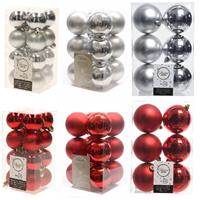 Decoris Kerstversiering kunststof kerstballen mix rood/zilver 4-6-8 cm pakket van 68x stuks -