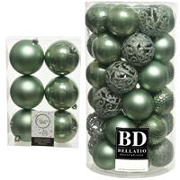 Decoris Kerstversiering kunststof kerstballen salie groen 6-8 cm pakket van 49x stuks -