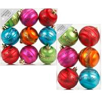 15x Gekleurde mix kunststof kerstballen pakket 6 en 8 cm -