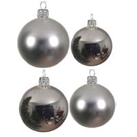 Decoris Glazen kerstballen pakket zilver glans/mat 38x stuks 4 en 6 cm -