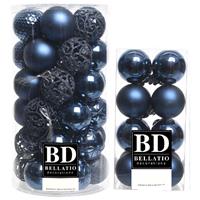Bellatio 53x stuks kunststof kerstballen donkerblauw 6 en 8 cm mix -