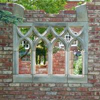 Gartentraum.de XXL Fenster mit Spitzbögen für Gartenruinen aus Steinguss - King Heawood / 115,0x78,5x10,0cm (HxBxT); 170kg