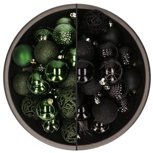 Bellatio 74x stuks kunststof kerstballen mix van zwart en donkergroen 6 cm -