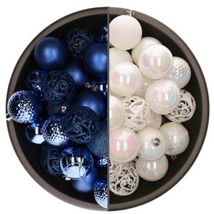 Bellatio 74x stuks kunststof kerstballen mix van parelmoer wit en kobalt blauw 6 cm -