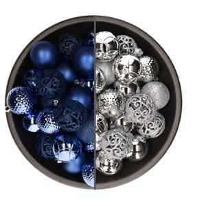 Bellatio 74x stuks kunststof kerstballen mix van kobalt blauw en zilver 6 cm -