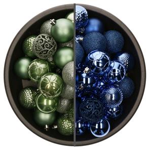 Bellatio 74x stuks kunststof kerstballen mix van saliegroen en kobalt blauw 6 cm -