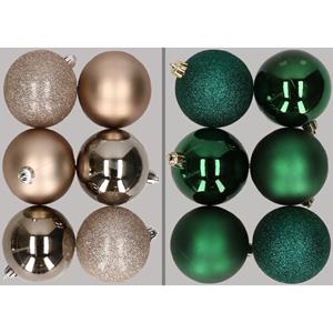 Cosy & Trendy 12x stuks kunststof kerstballen mix van champagne en donkergroen 8 cm -