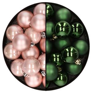 Decoris 32x stuks kunststof kerstballen mix van lichtroze en donkergroen 4 cm -