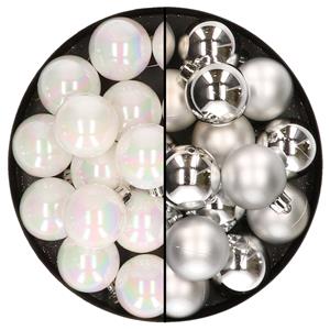 Decoris 32x stuks kunststof kerstballen mix van parelmoer wit en zilver 4 cm -