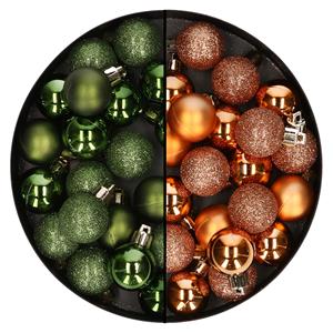 40x stuks kleine kunststof kerstballen donkergroen en koper 3 cm -