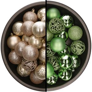 Kunststof kerstballen 74x stuks champagne en groen 6 cm -