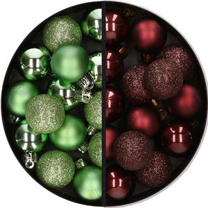 28x stuks kleine kunststof kerstballen groen en mahonie bruin 3 cm -