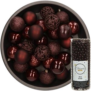 Decoris 37x stuks kunststof kerstballen 6 cm inclusief kralenslinger mahonie bruin -