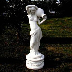 Gartentraum.de Elegante Frau mit Krug als Skulptur für die Gartengestaltung - Camille / Tyrolia / ohne Sockel