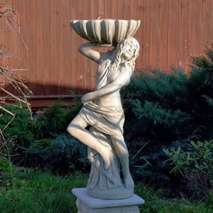 Gartentraum.de Elegante Frauen Gartenskulptur aus Steinguss mit Schale - bepflanzbar - Fiorella / Olimpia / ohne Sockel