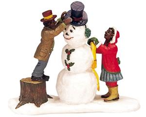 LEMAX Dressing Mr. Snowman - 